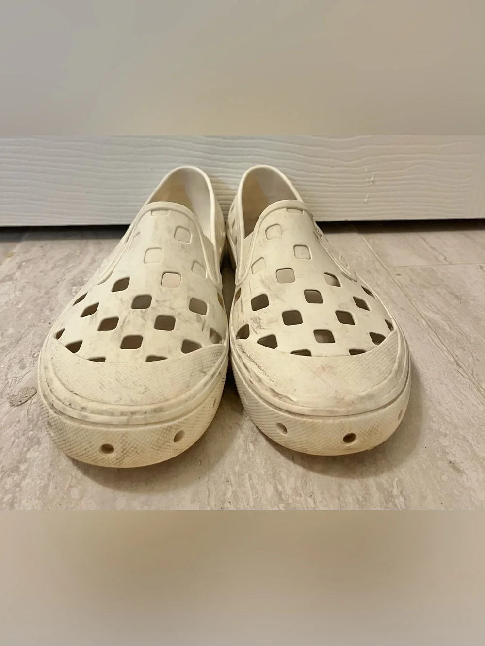 Vans Slip-On TRK Off White Marshmallow Mens 7 VN0A5HF8FS8